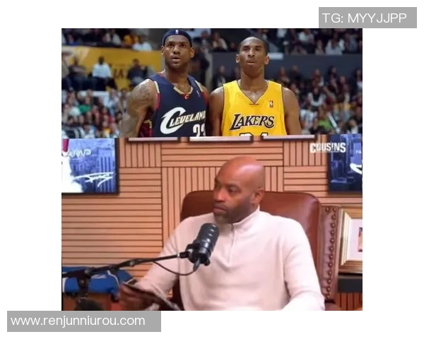 文斯卡特与詹姆斯的传奇对决：篮球场上的巅峰对抗与辉煌瞬间回顾