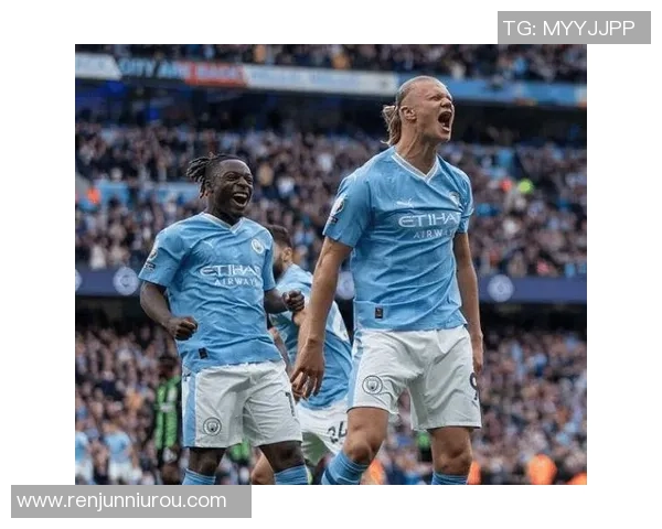 曼城与莱切斯城激战正酣谁能在英超赛场上笑到最后