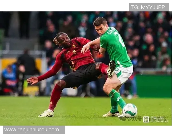 赫罗对决墨尔本城期待精彩对抗揭示足球魅力与团队精神 赫罗对决墨尔本城期待精彩对抗揭示足球魅力与团队精神