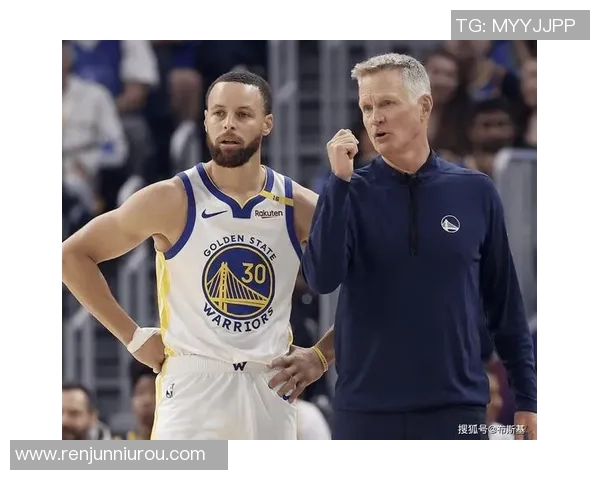 库里单场狂砍44分引领勇士战胜马刺展现超级巨星风范