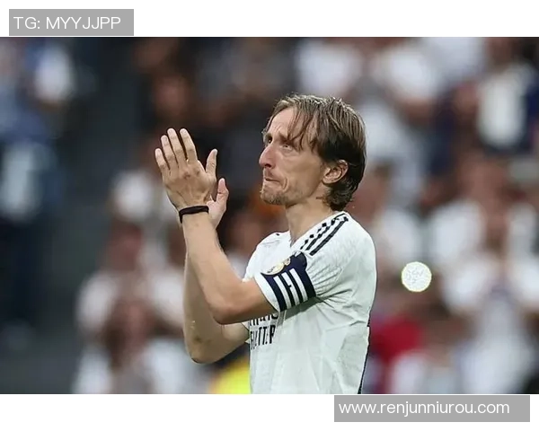 莫德里奇：从克罗地亚足球天才到世界足坛的传奇巨星之路