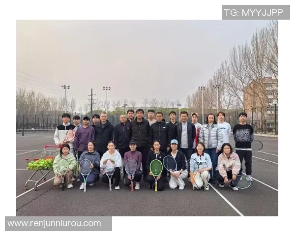 赛后分析：西安网球队与深圳网球队的比赛节奏与策略对比